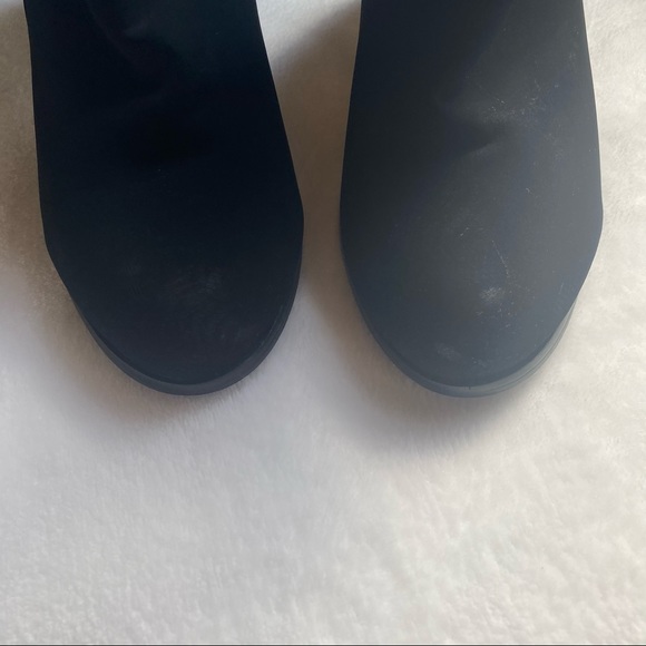 Black Ankle Boots with Silver Ring Zipper - Picture 9 of 9